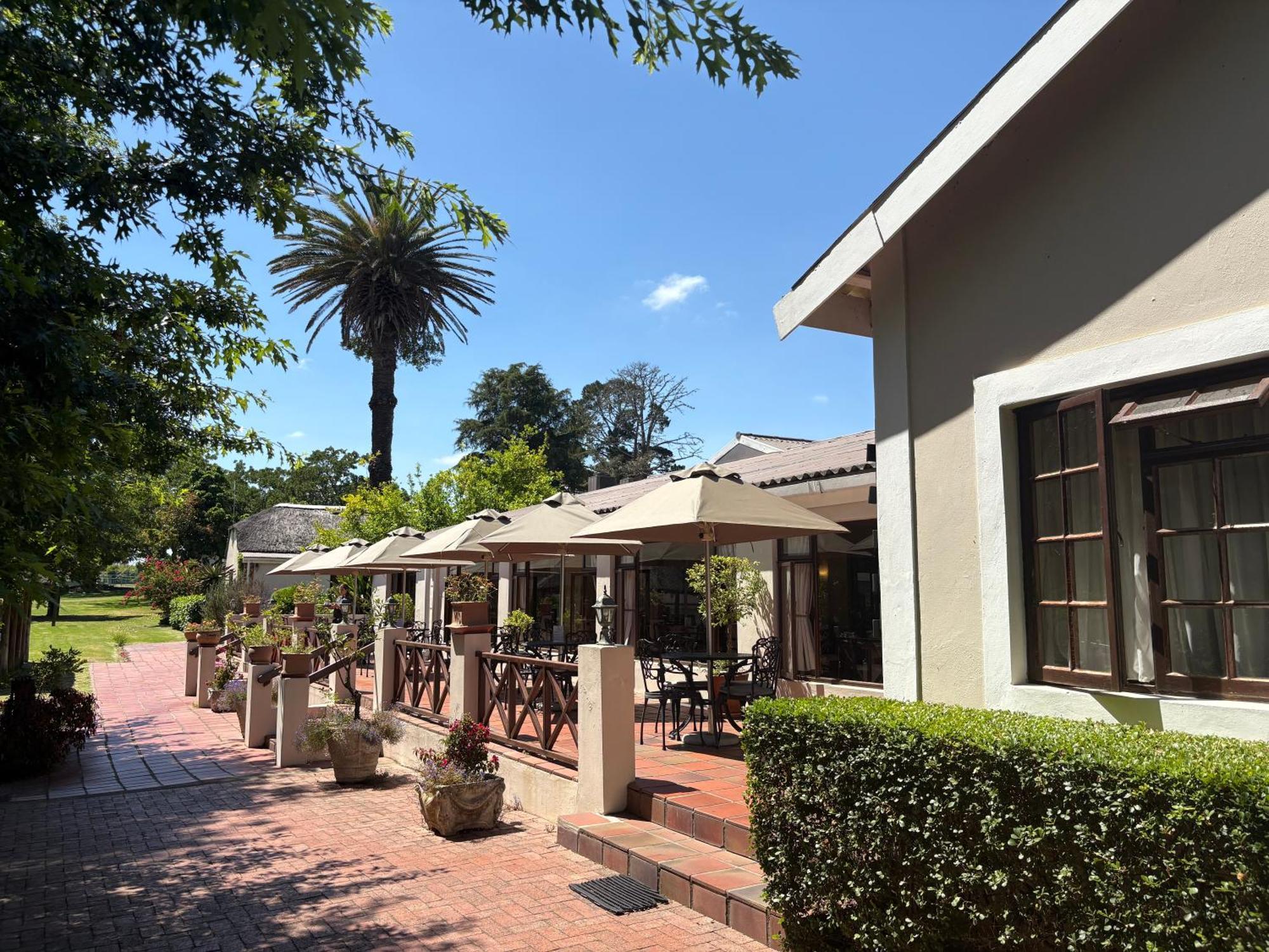 Eight Bells Mountain Inn Ruiterbos Exterior photo
