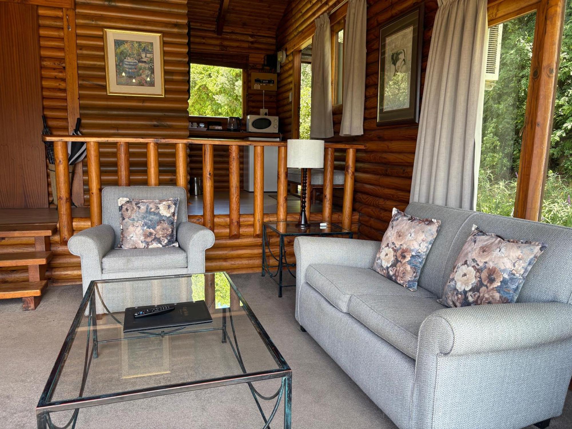 Eight Bells Mountain Inn Ruiterbos Room photo